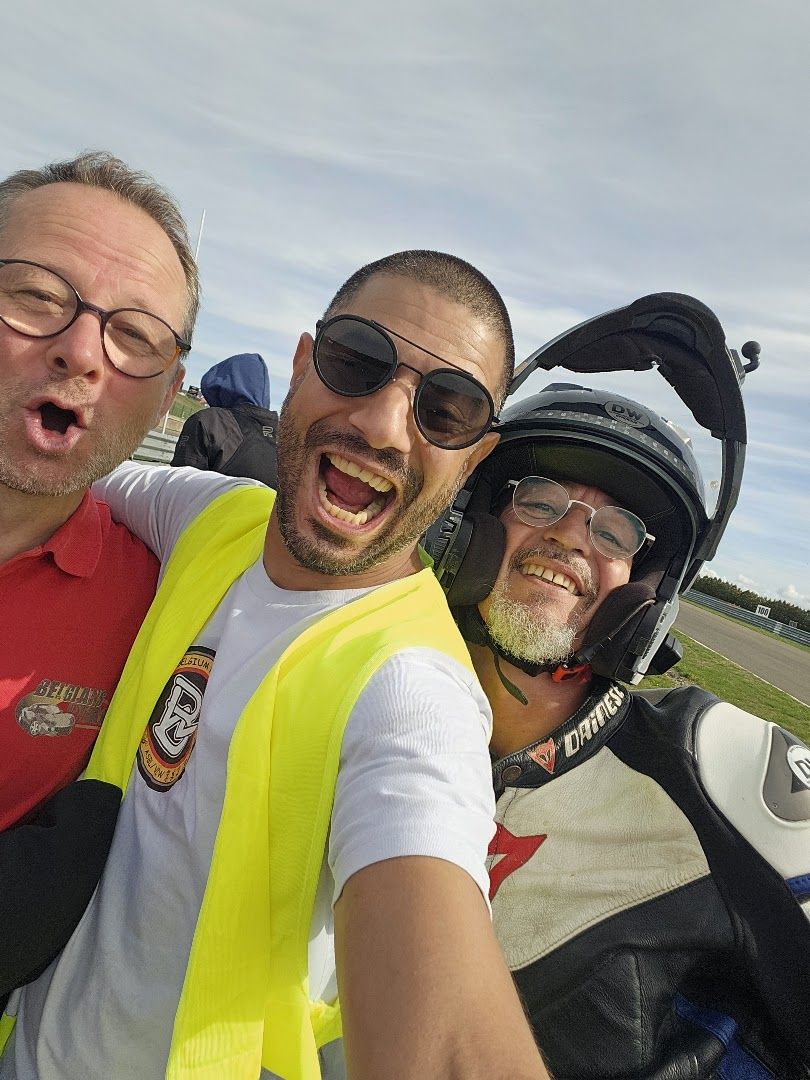 Mettet — 2 octobre 2026. Photo 26 du crew.