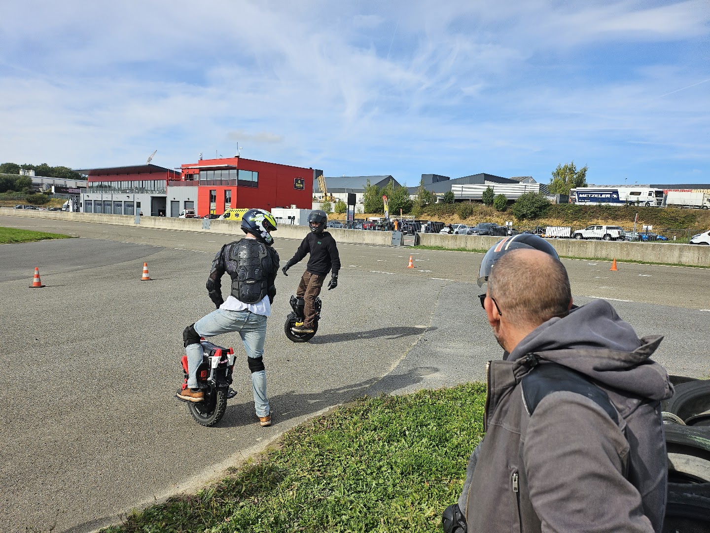 Mettet — 2 octobre 2026. Photo 29 du crew.
