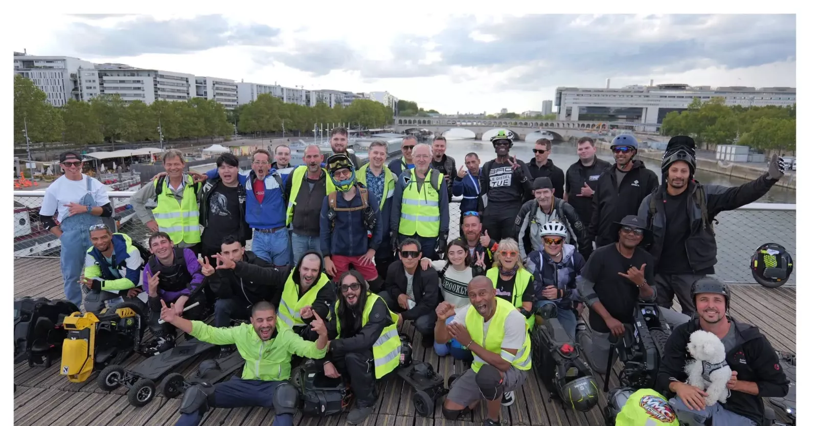 Night Ride WMC × xErace — photo de groupe, 28 août 2026